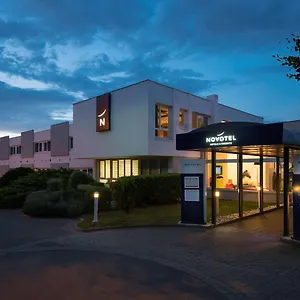https://novotel-saint-witz.fr-paris.fr