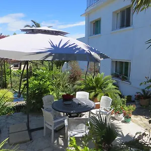 https://villa-ingrid.fr-provencehotel.com