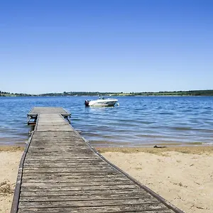 https://beau-rivage-du-lac-de-pareloup.midi-pyreneeshotels.com